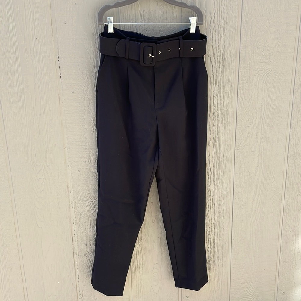 Forever 21 Black Belted Trousers. Size S